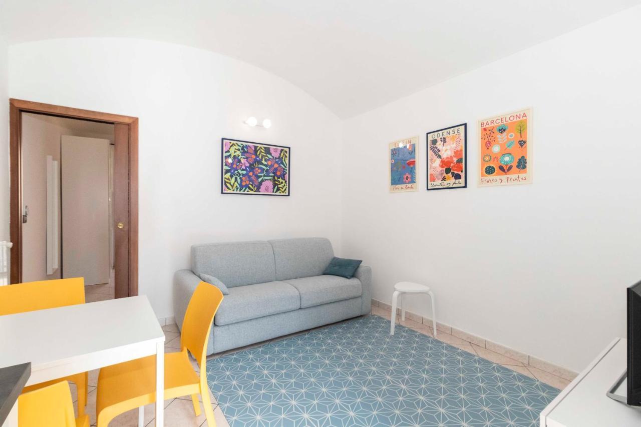 Апартаменты Colourful Flat San Donato Турин Экстерьер фото