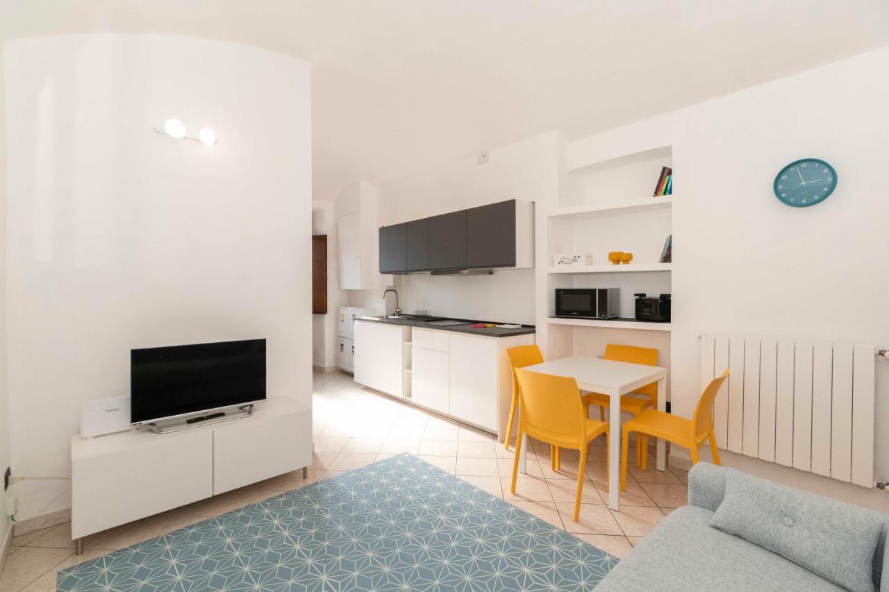 Апартаменты Colourful Flat San Donato Турин Экстерьер фото